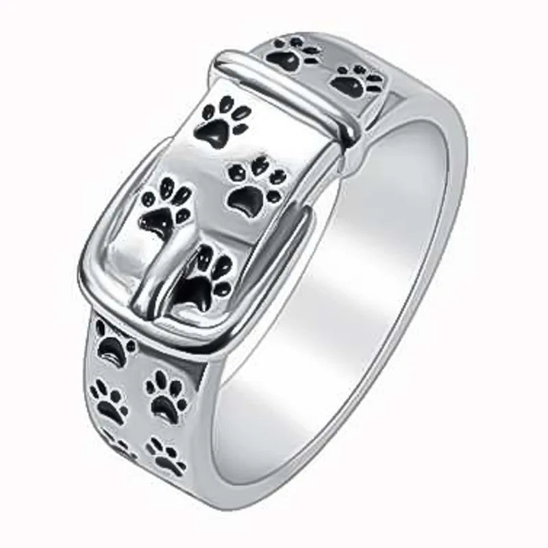 Anello con collare dolce ed elegante con motivo a forma di cane